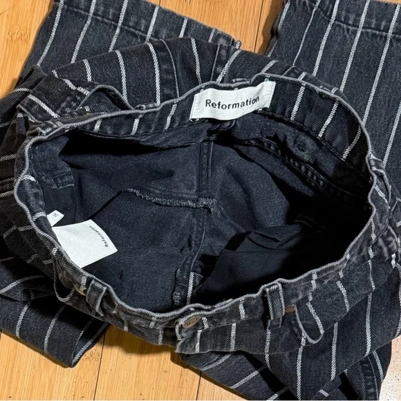 Reformation Roper Jeans Size 26 - Picture 7 of 15